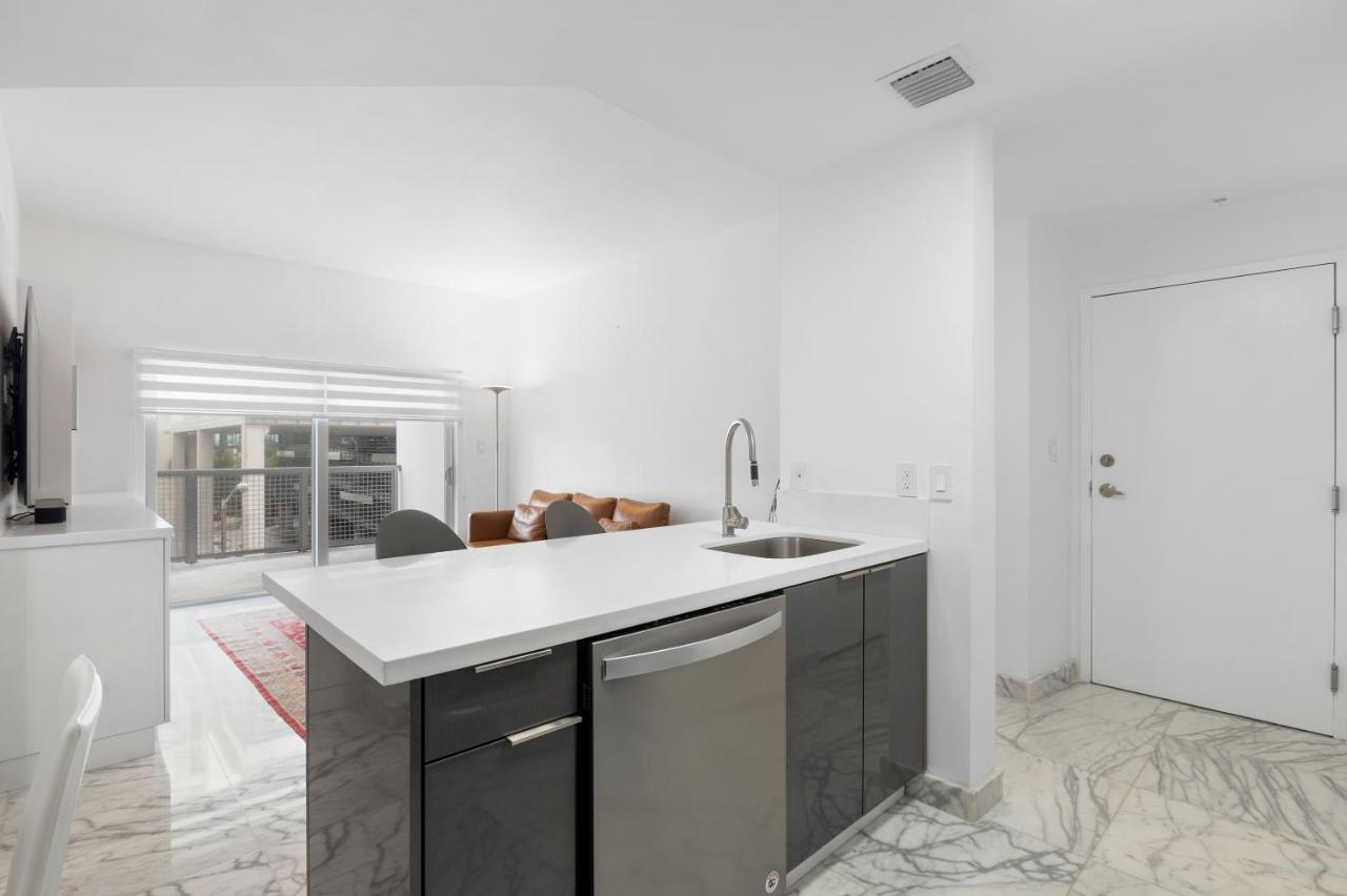 Free Parking-Gorgeous 2 Bedroom Unit-Location Miami Kültér fotó