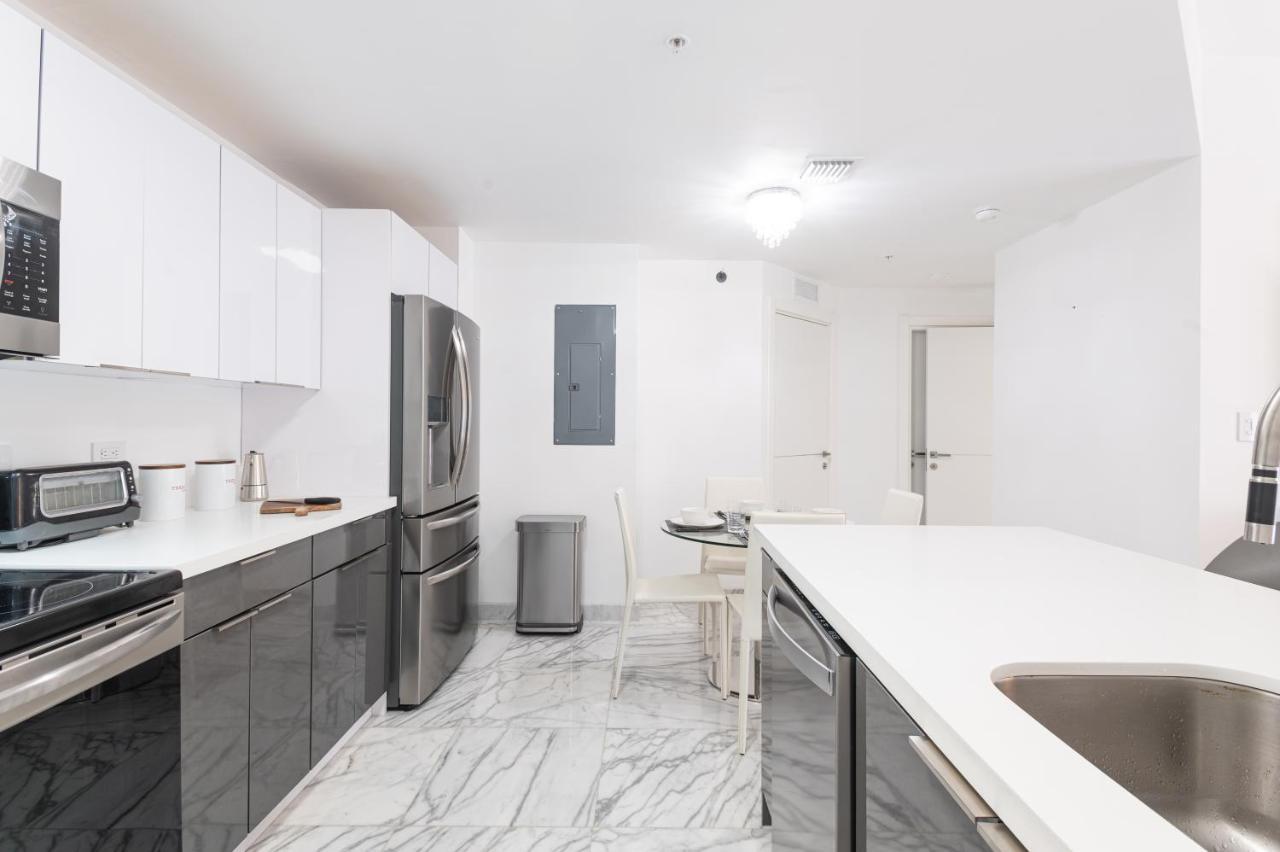 Free Parking-Gorgeous 2 Bedroom Unit-Location Miami Kültér fotó